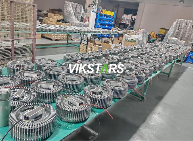 ফিন হাই বে লাইট 100W 150W 200W গুদাম কারখানা কর্মশালার জন্য 3 বছরের ওয়ারেন্টি 10