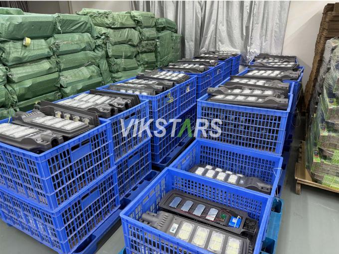 40W 80W 120W 160W মডিউল সৌর রাস্তার আলো গ্রাম জন্য সস্তা মূল্য 2 বছর ওয়ারেন্টি 16