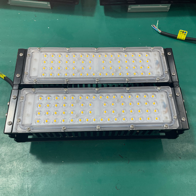 150W Meanwell ড্রাইভার VIKSTARS LED বহিরঙ্গন বন্যা আলো 120lm গল্ফ ফিল্ড টানেল